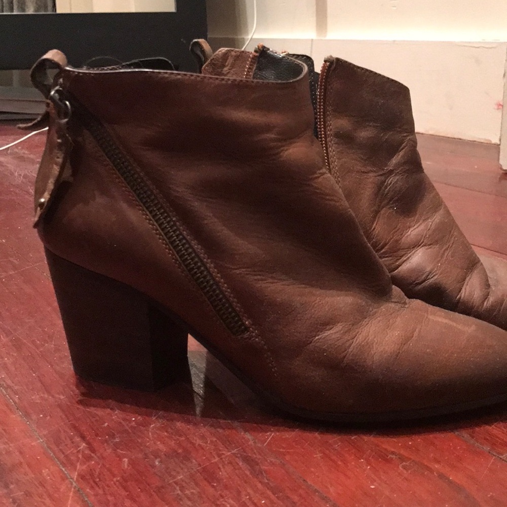 Steve Madden ankle boots